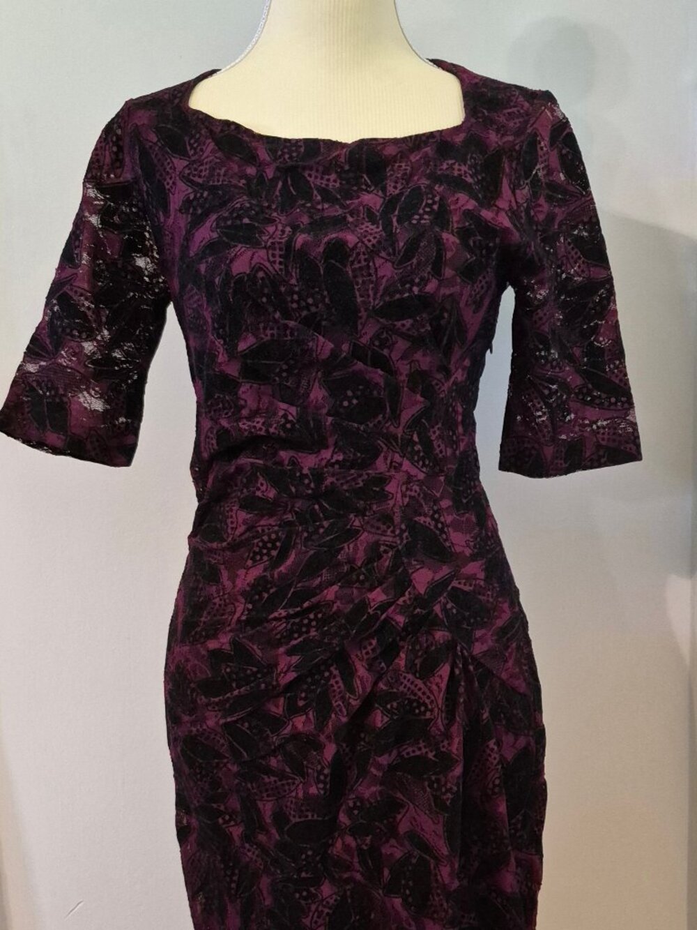 Anthropologie 4 Bordeaux Lace Faux Wrap Sheath Dress Date Night Cocktail Wedding